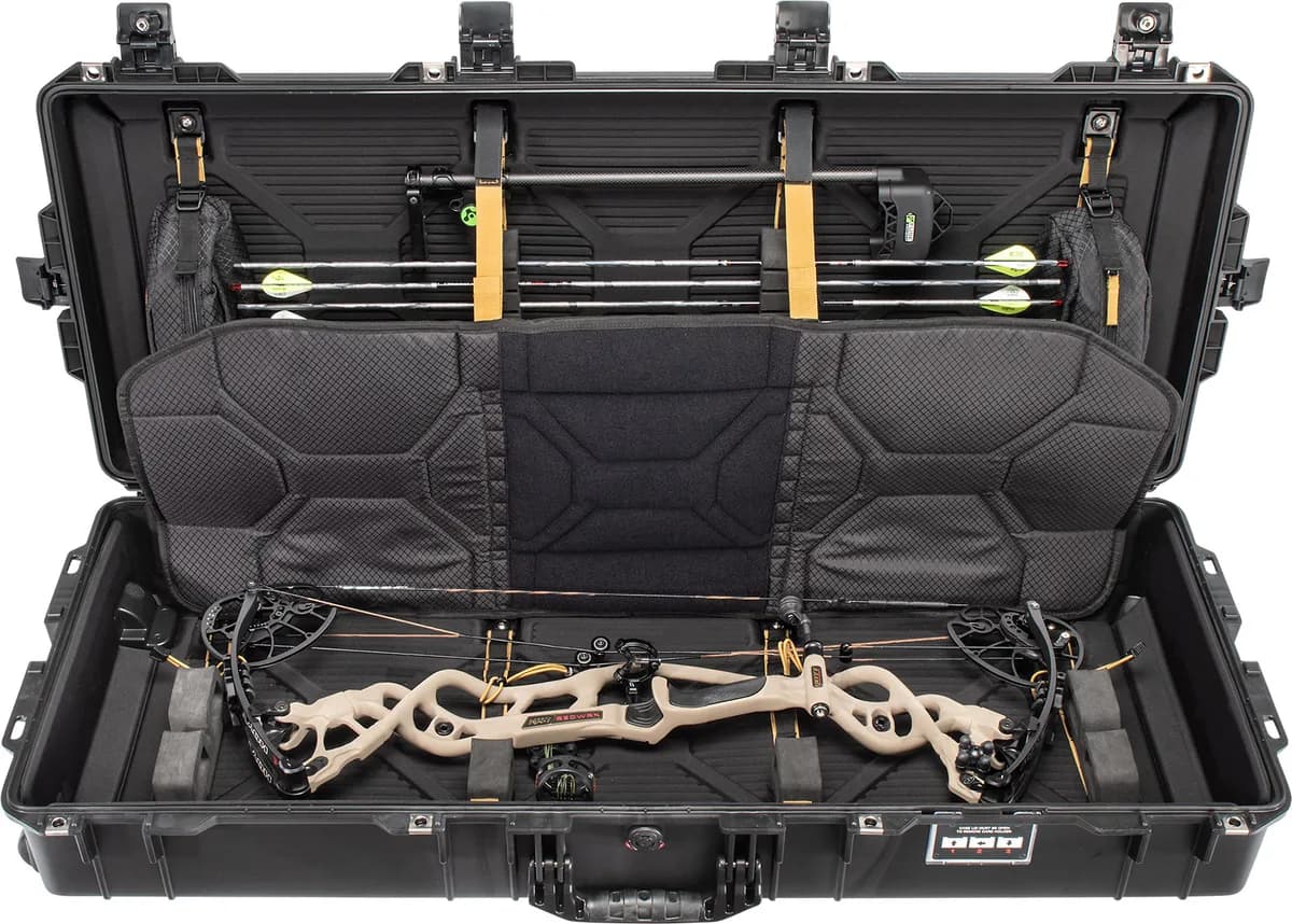 Pelican 1745BOW Air case